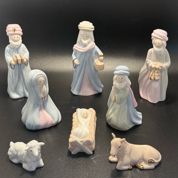 NATIVITY SET 8 fine porcelain pcs. NWT - Picture 4 of 6